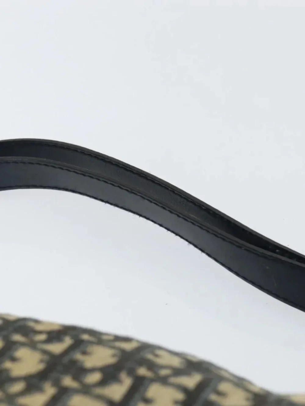 Christian Dior Trotter Canvas Shoulder Bag Navy Gold Auth - Picture 9 of 16